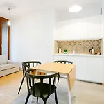 Go - Ξενοδοχείο με διαμερίσματα 4*