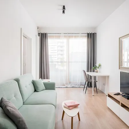 Aparthotel Go 4*