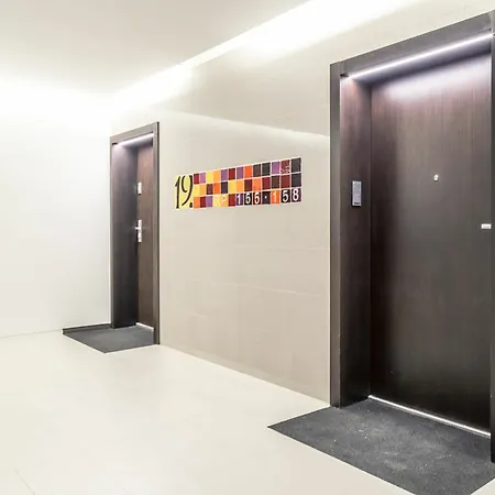 Go Aparthotel 4*