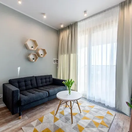 Aparthotel Go 4*