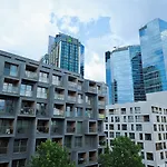 Ξενοδοχείο με διαμερίσματα Go - 4*