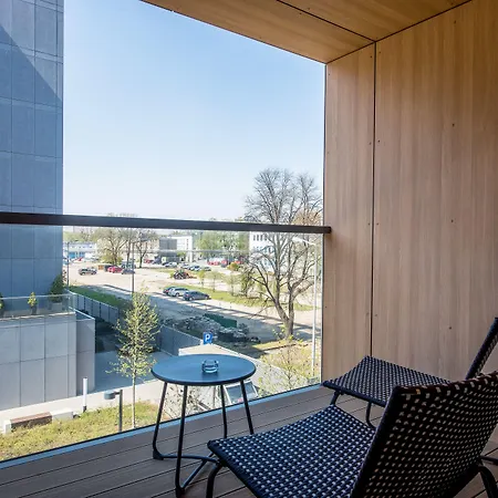 アパートホテル Go -